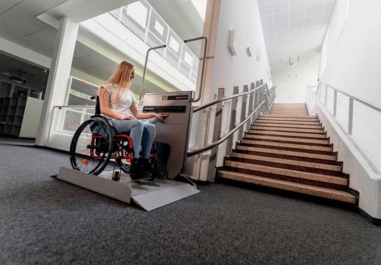 5-nguyen-tac-an-toan-trong-su-dung-stairlift-%E2%80%93-ghe-thang-may-4-768x534